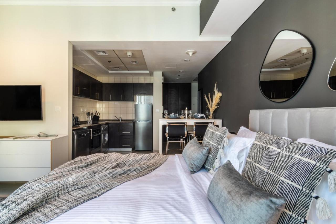 The Smart Concierge - Bay * Dubai