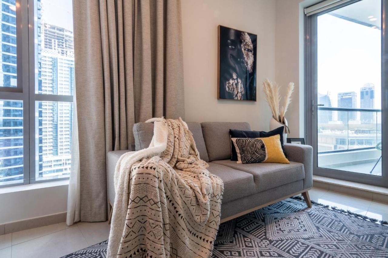 The Smart Concierge - Bay Apartment *